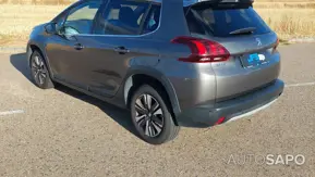 Peugeot 2008 1.2 PureTech Allure de 2019