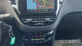 Peugeot 2008 1.2 PureTech Allure de 2019