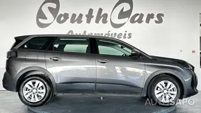Peugeot 5008 de 2021