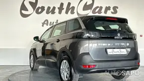 Peugeot 5008 de 2021