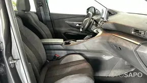 Peugeot 5008 de 2021