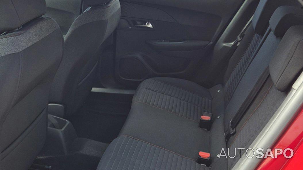 Peugeot 2008 1.2 PureTech Active de 2021