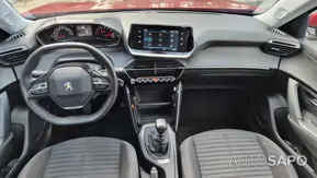 Peugeot 2008 1.2 PureTech Active de 2021