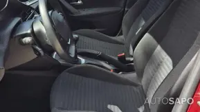Peugeot 2008 1.2 PureTech Active de 2021