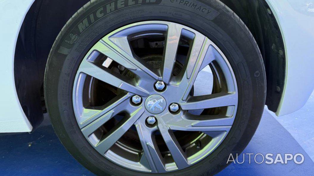 Peugeot 208 1.2 PureTech Active de 2021