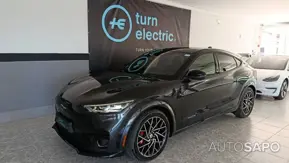 Ford Mustang Mach-E de 2023