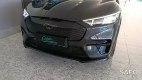 Ford Mustang Mach-E de 2023