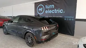 Ford Mustang Mach-E de 2023