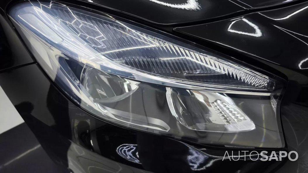 Mercedes-Benz Classe GLA 220 CDi Urban 4-Matic de 2016