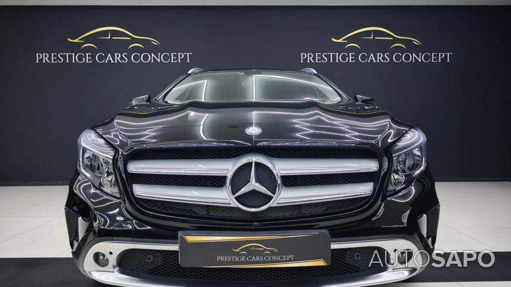 Mercedes-Benz Classe GLA 220 CDi Urban 4-Matic de 2016