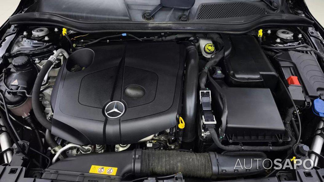 Mercedes-Benz Classe GLA 220 CDi Urban 4-Matic de 2016