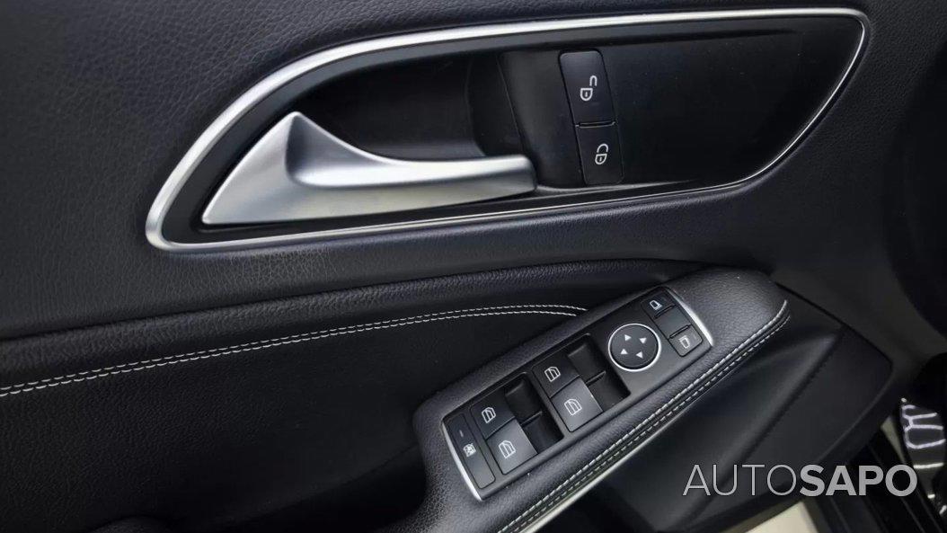 Mercedes-Benz Classe GLA 220 CDi Urban 4-Matic de 2016