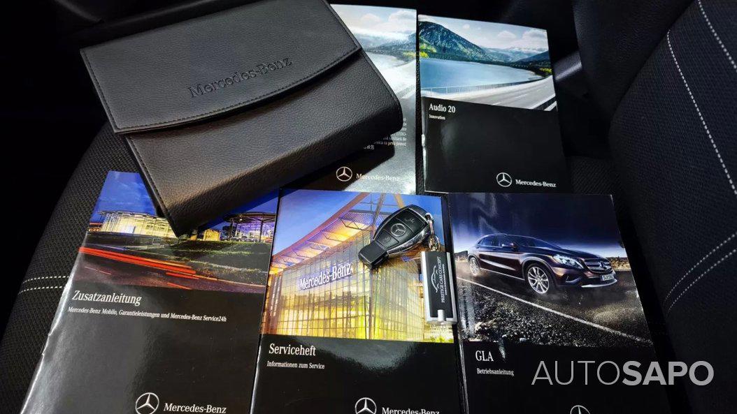 Mercedes-Benz Classe GLA 220 CDi Urban 4-Matic de 2016