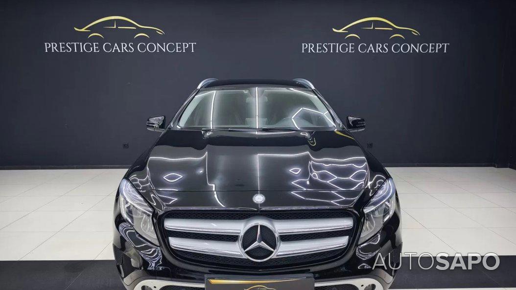 Mercedes-Benz Classe GLA 220 CDi Urban 4-Matic de 2016
