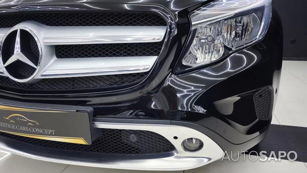 Mercedes-Benz Classe GLA 220 CDi Urban 4-Matic de 2016