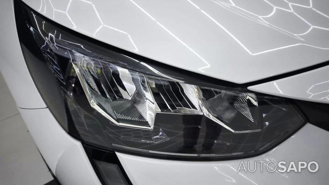 Peugeot 208 1.2 PureTech Allure Pack EAT8 de 2022