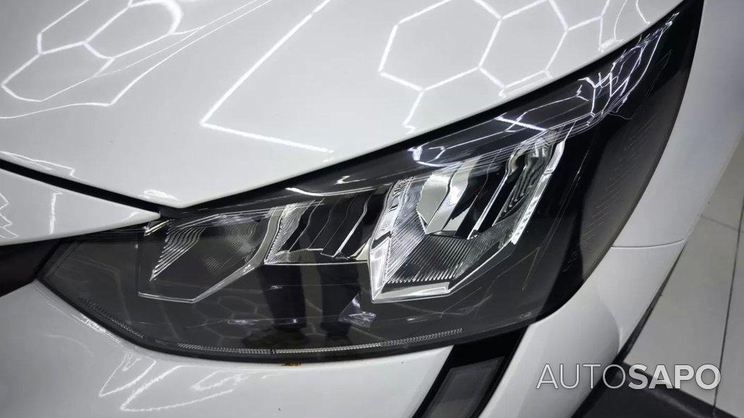 Peugeot 208 1.2 PureTech Allure Pack EAT8 de 2022