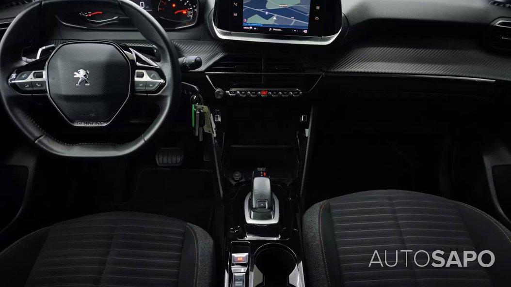 Peugeot 208 1.2 PureTech Allure Pack EAT8 de 2022
