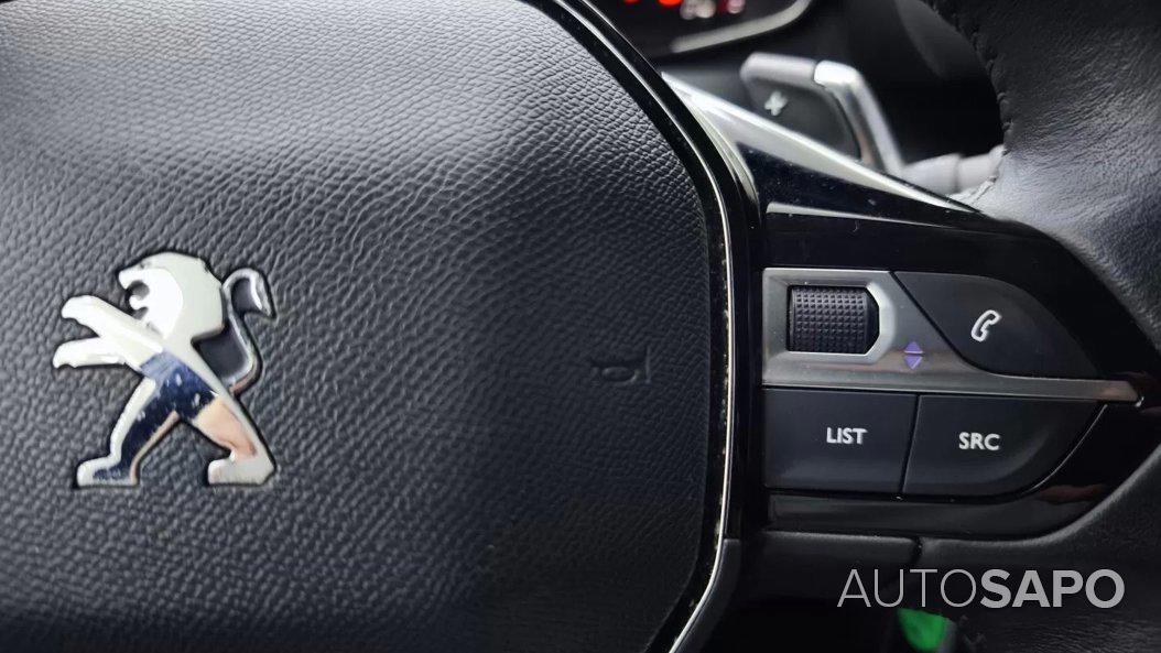 Peugeot 208 1.2 PureTech Allure Pack EAT8 de 2022