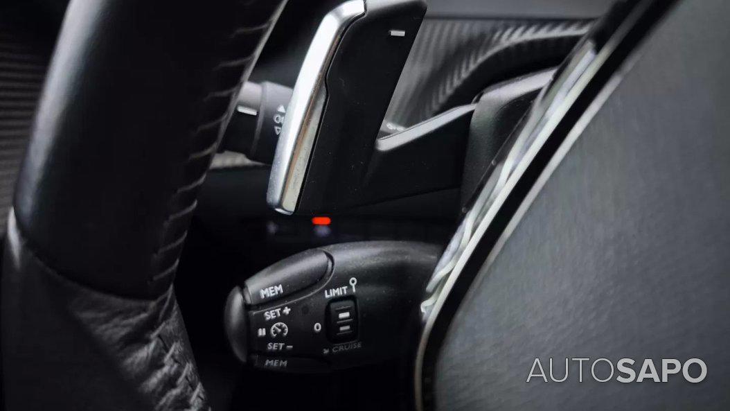 Peugeot 208 1.2 PureTech Allure Pack EAT8 de 2022