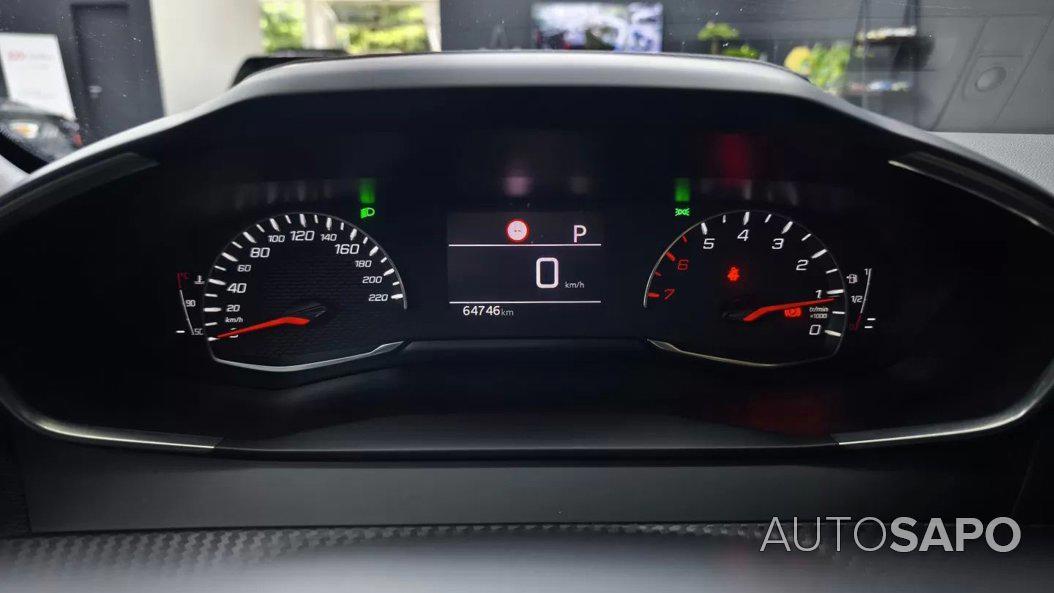 Peugeot 208 1.2 PureTech Allure Pack EAT8 de 2022