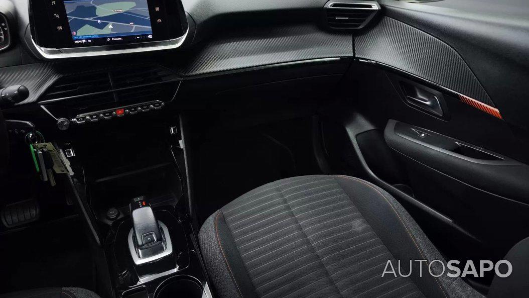 Peugeot 208 1.2 PureTech Allure Pack EAT8 de 2022