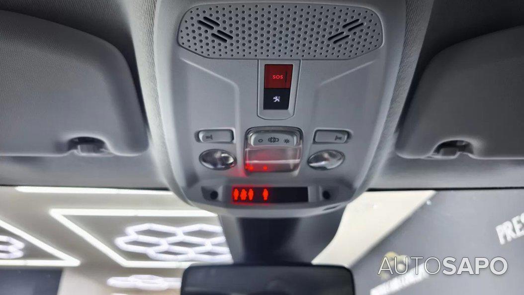 Peugeot 208 1.2 PureTech Allure Pack EAT8 de 2022