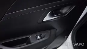 Peugeot 208 1.2 PureTech Allure Pack EAT8 de 2022