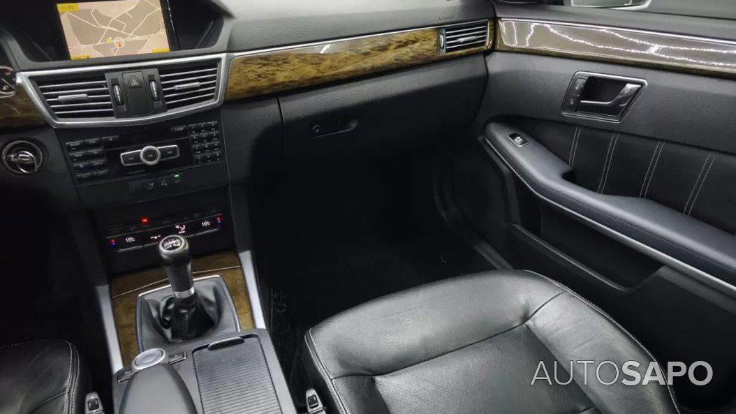 Mercedes-Benz Classe E 250 CDi Avantgarde BE Aut. 140g de 2011