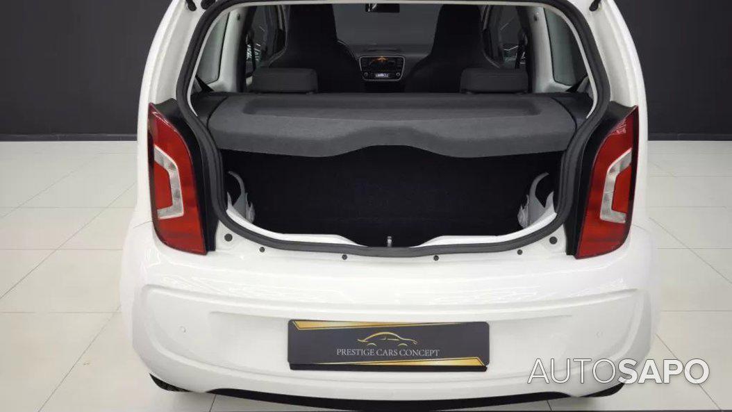 Volkswagen Up 1.0 BlueMotion de 2013