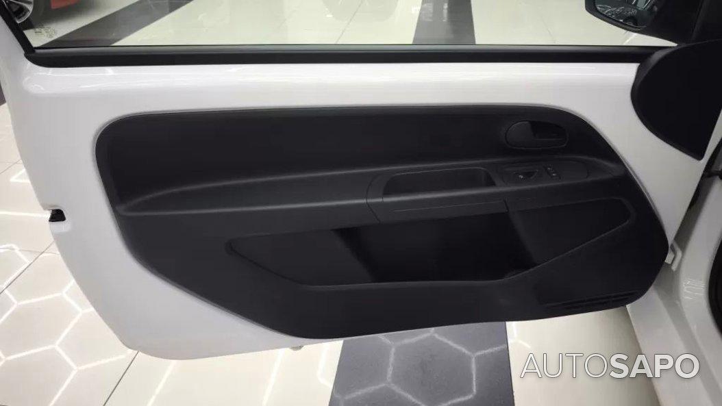 Volkswagen Up 1.0 BlueMotion de 2013