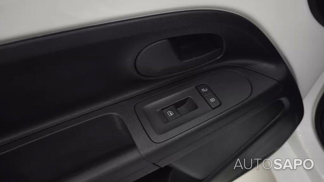 Volkswagen Up 1.0 BlueMotion de 2013