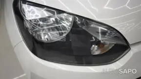 Volkswagen Up 1.0 BlueMotion de 2013