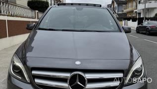 Mercedes-Benz Classe B 180 d AMG Line Aut. de 2014