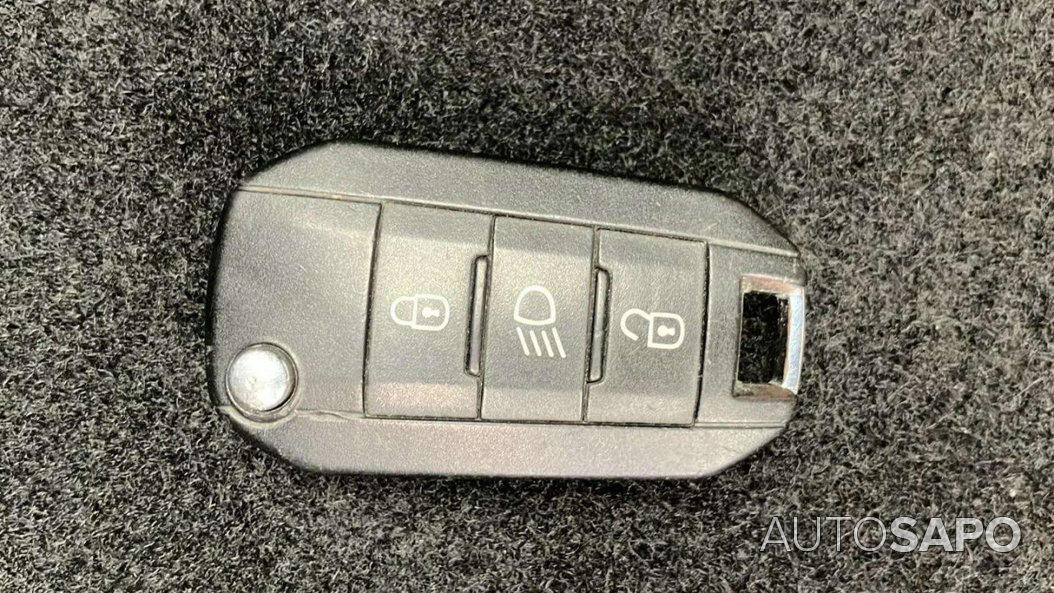 Peugeot 2008 1.2 PureTech Style de 2014