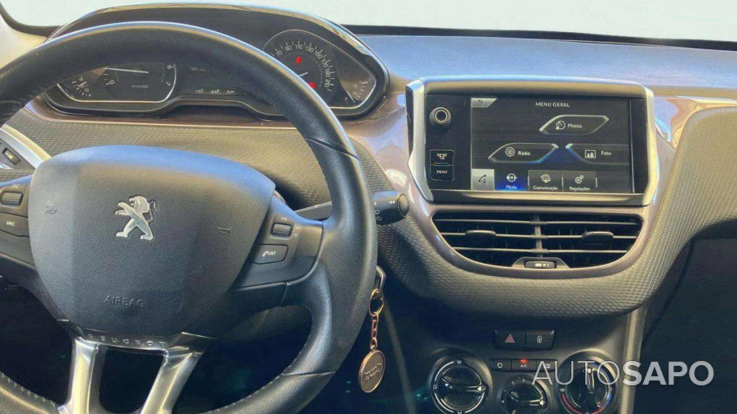 Peugeot 2008 1.2 PureTech Style de 2014