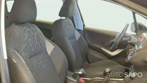 Peugeot 2008 1.2 PureTech Style de 2014