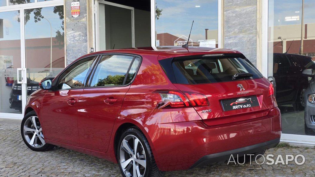 Peugeot 308 1.2 PureTech Active J17 de 2018