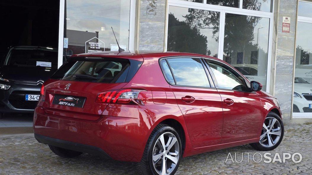 Peugeot 308 1.2 PureTech Active J17 de 2018