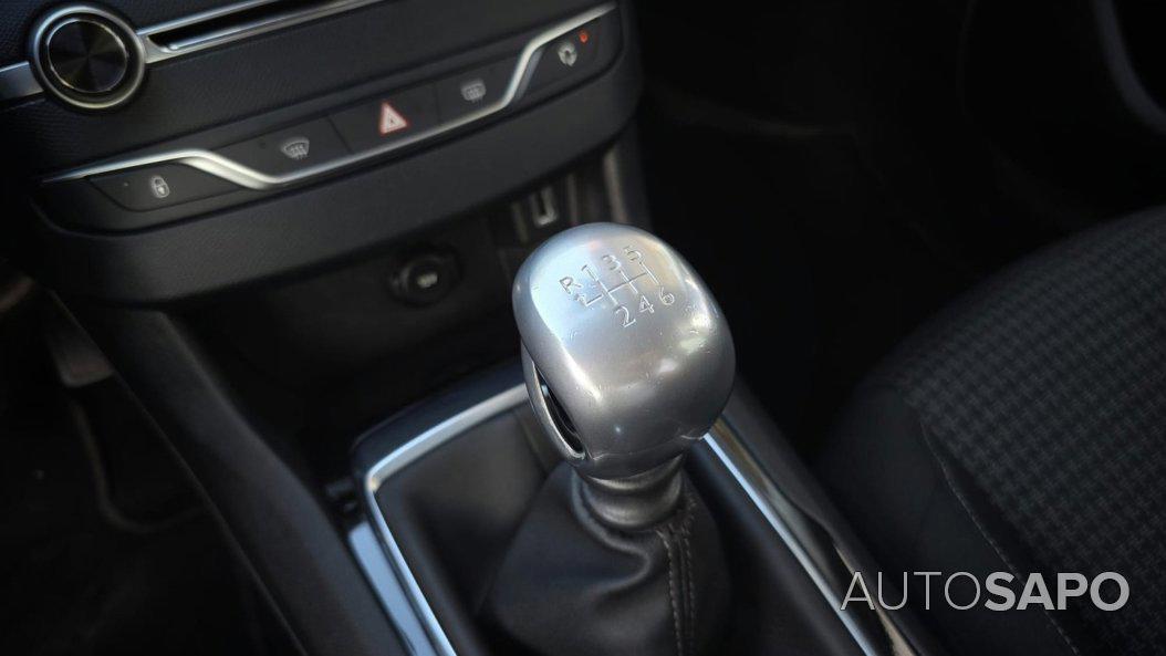 Peugeot 308 1.2 PureTech Active J17 de 2018