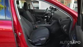 Peugeot 308 1.2 PureTech Active J17 de 2018