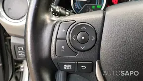 Toyota Auris TS 1.8 HSD Comfort de 2015