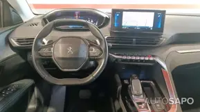 Peugeot 5008 de 2021