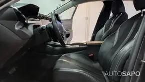 Peugeot 308 1.2 PureTech Allure EAT8 de 2022