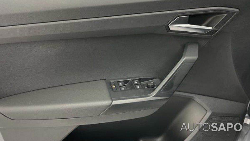 Seat Arona 1.0 TSI Style DSG de 2024