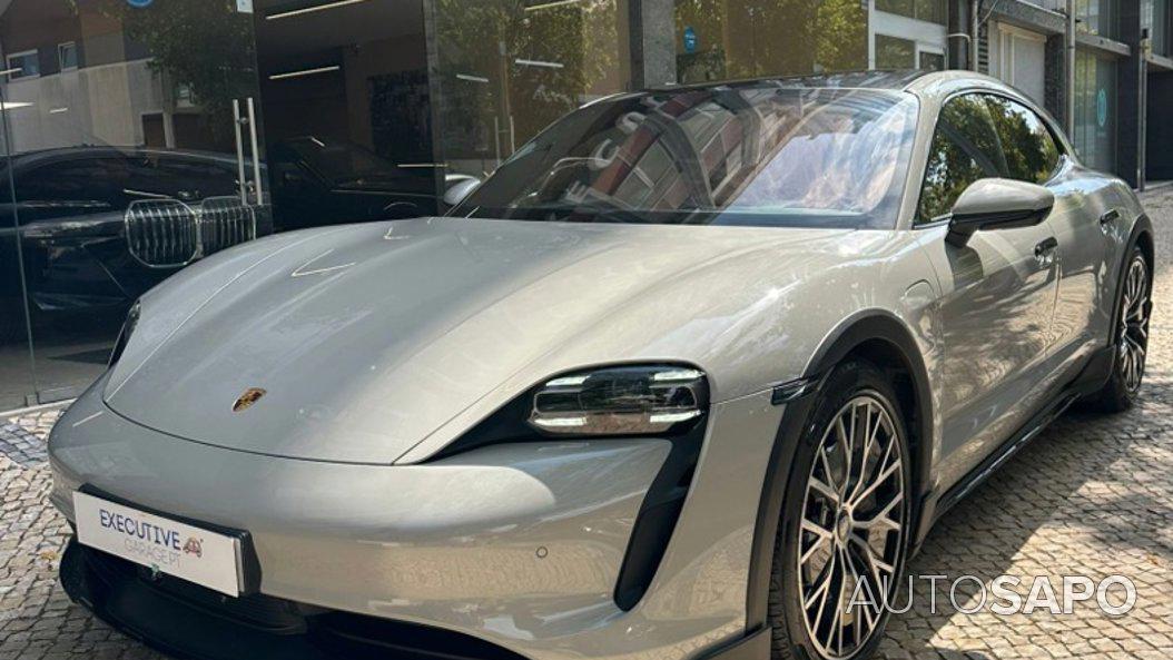 Porsche Taycan Cross Turismo de 2023