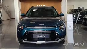 Kia Niro 1.6 GDi HEV Tech de 2025