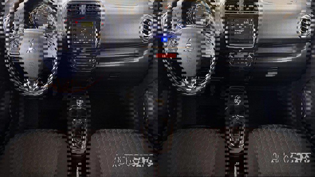 Mitsubishi Space Star de 2023