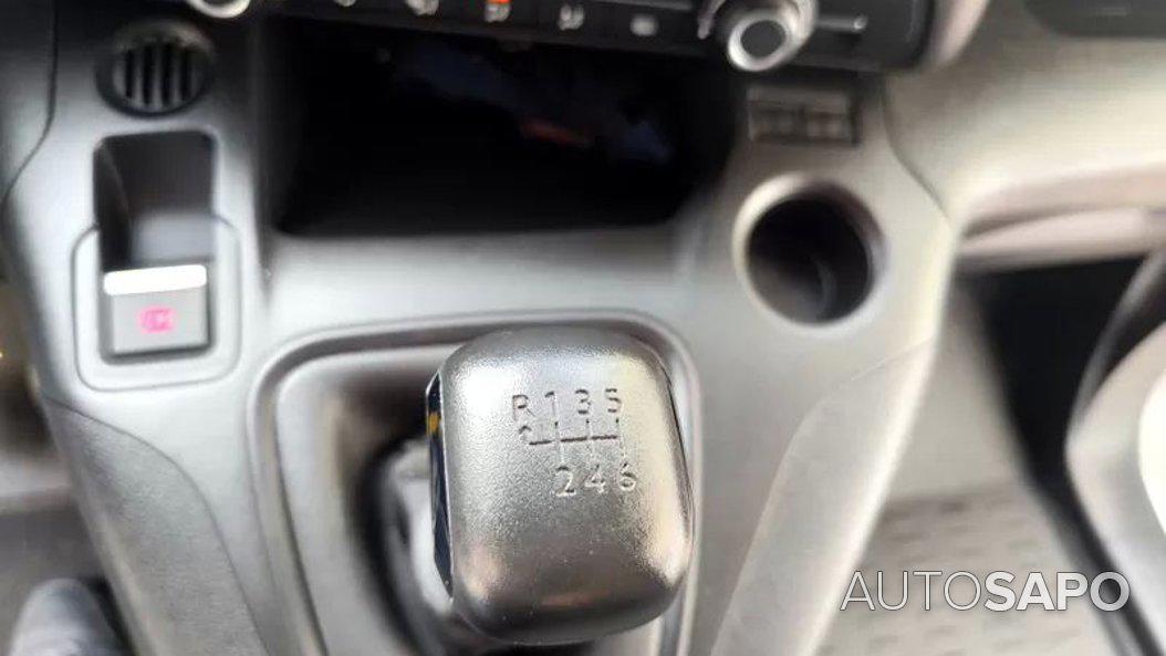 Peugeot Partner 1.6 BlueHDi L1 Premium 3L de 2021