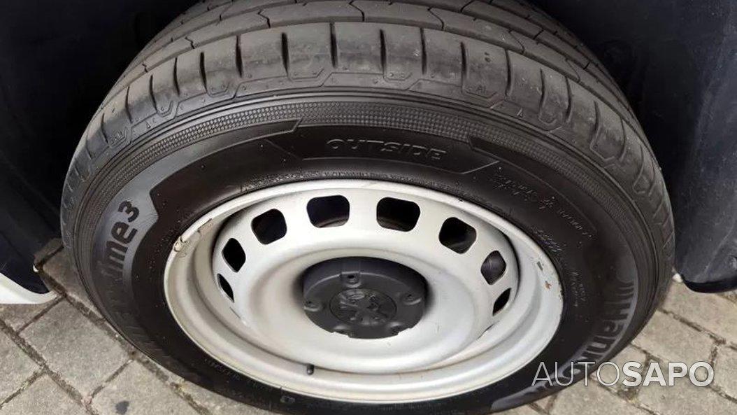 Peugeot Partner 1.6 BlueHDi L1 Premium 3L de 2021